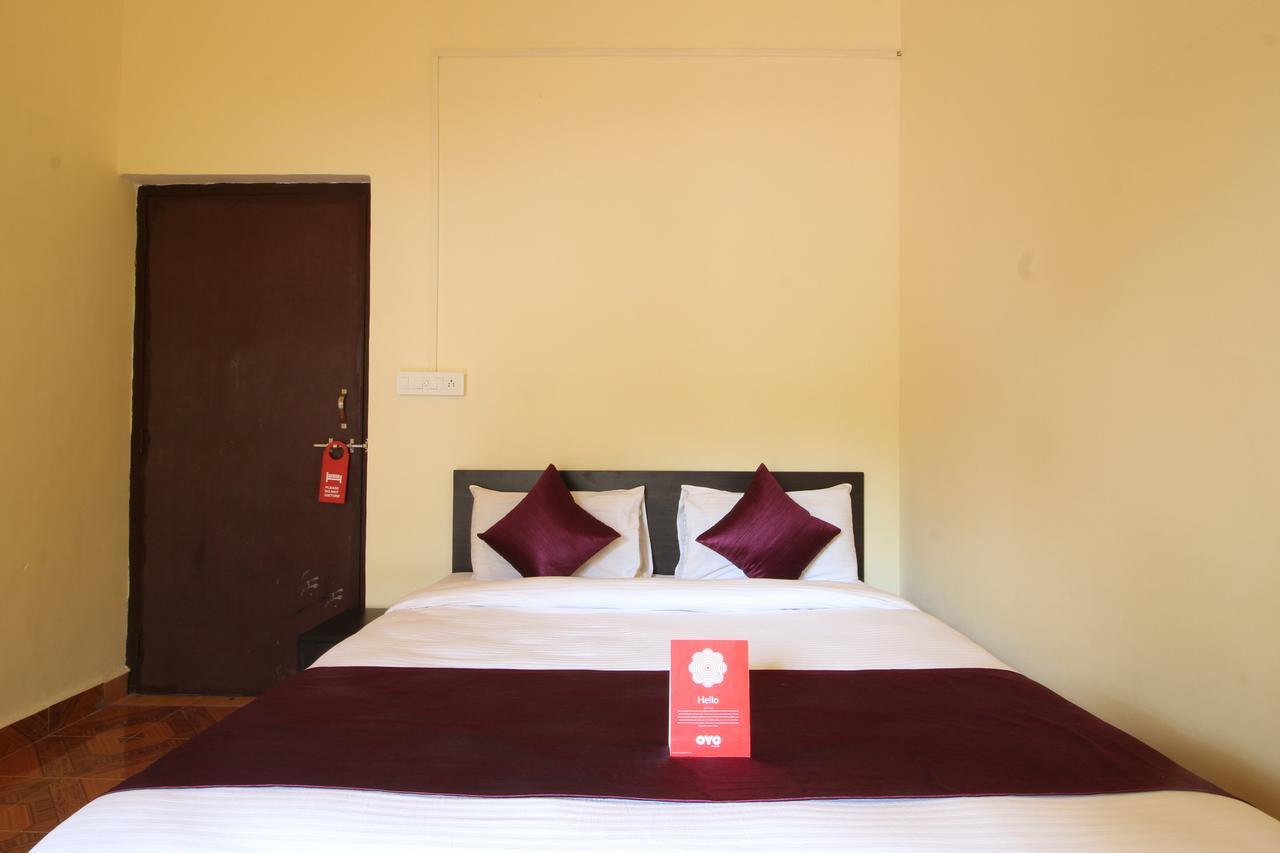 Oyo 10385 Hotel Nirmala Vilas Candolim Eksteriør billede