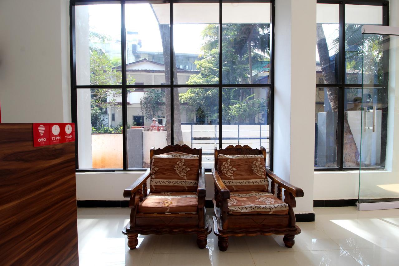 Oyo 10385 Hotel Nirmala Vilas Candolim Eksteriør billede