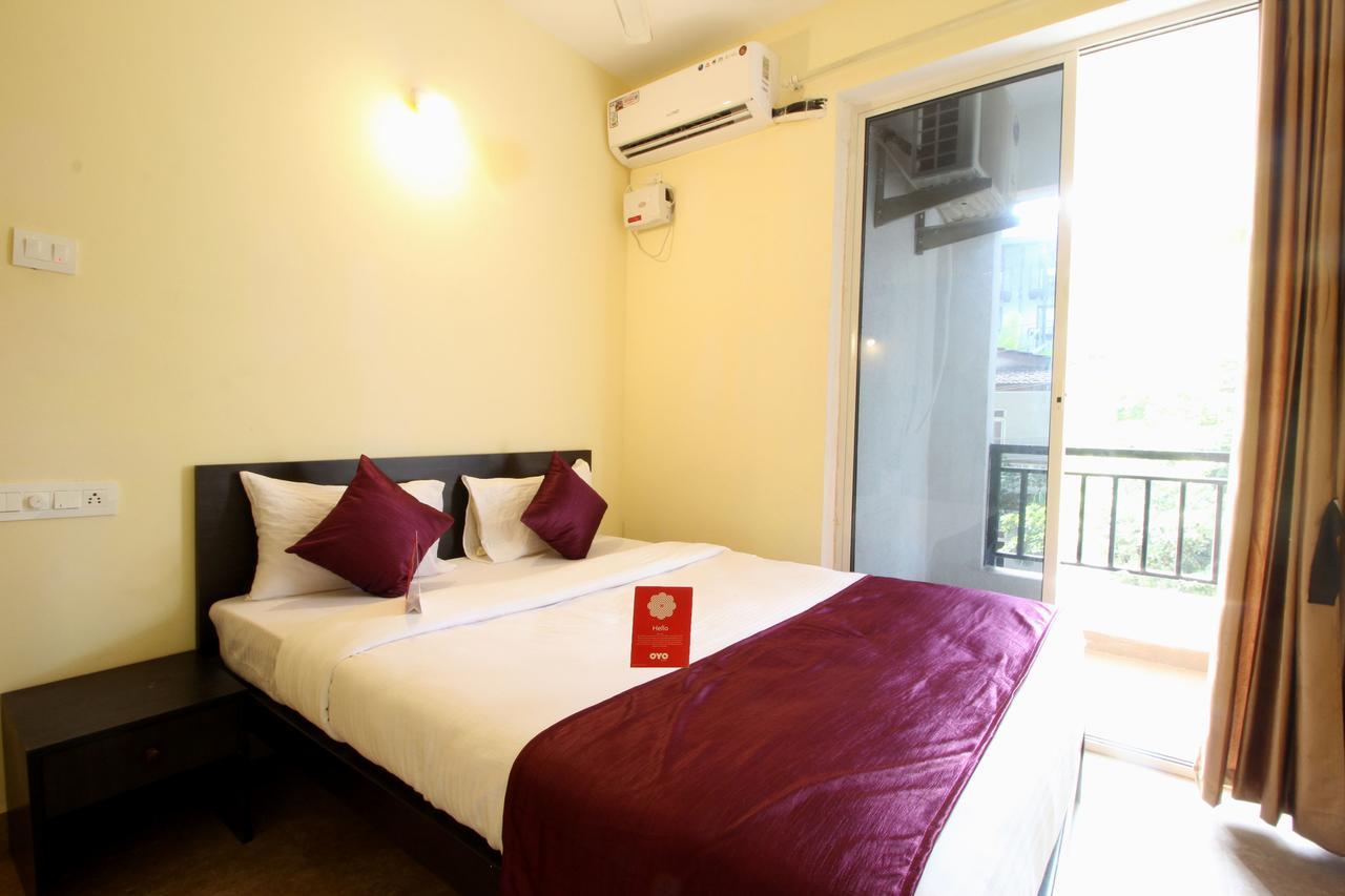 Oyo 10385 Hotel Nirmala Vilas Candolim Eksteriør billede